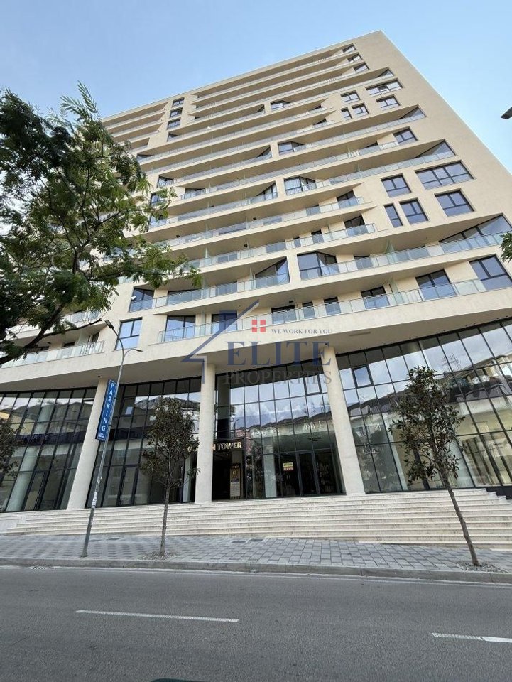 Golden Tower – office for rent