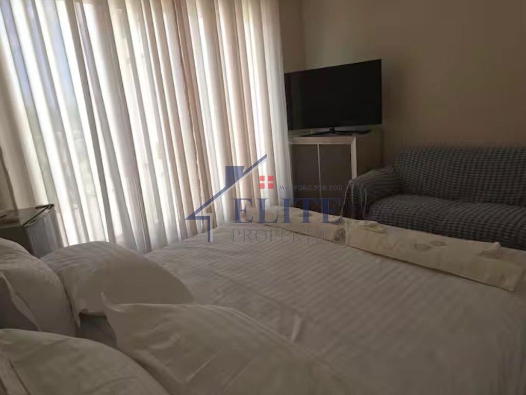 Ish-Blloku, attico in affitto