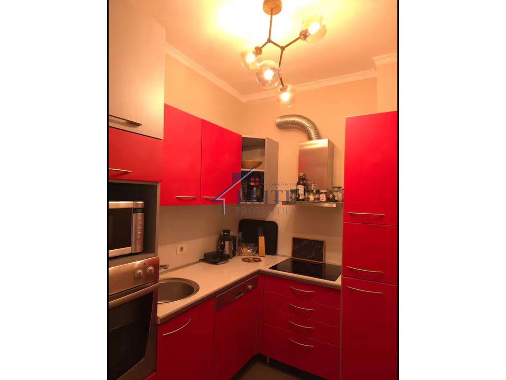 Ish-Blloku, attico in affitto