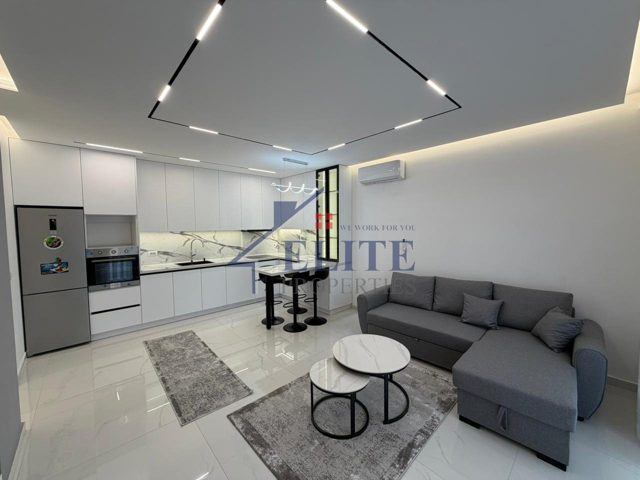 Zogu i Zi, one bedroom apartment for rent