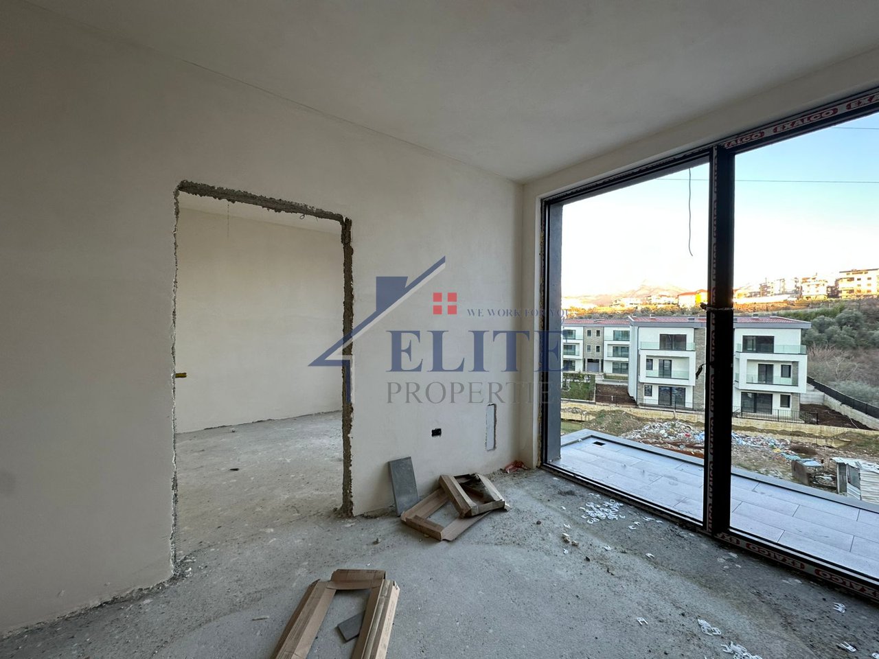 Lake Diamond, appartamento con una camera da letto in vendita