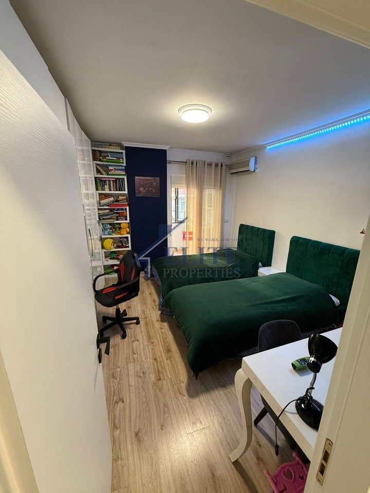 Astir, apartament 2+1 në shitje