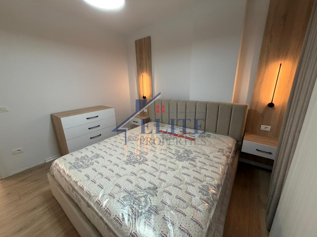 Palazzo con Freccia, appartamento 2+1 in affitto