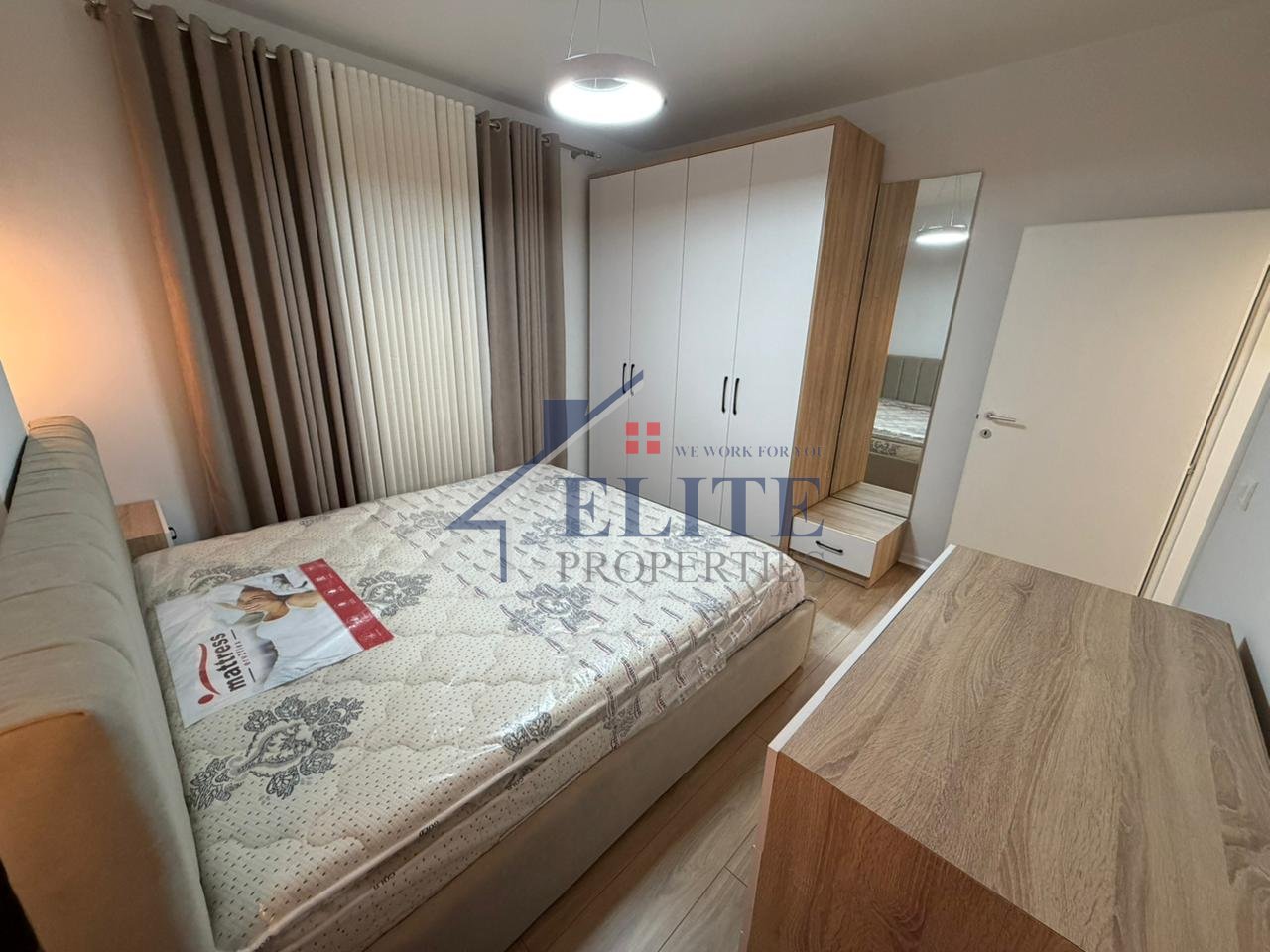 Palazzo con Freccia, appartamento 2+1 in affitto