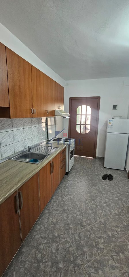 Bulevardi i Ri ~ apartament 1+1 me qira