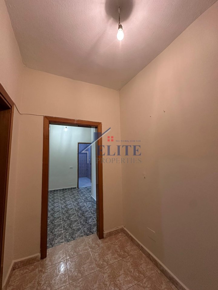 Pallatet Arabe – apartament 3+1 me qira