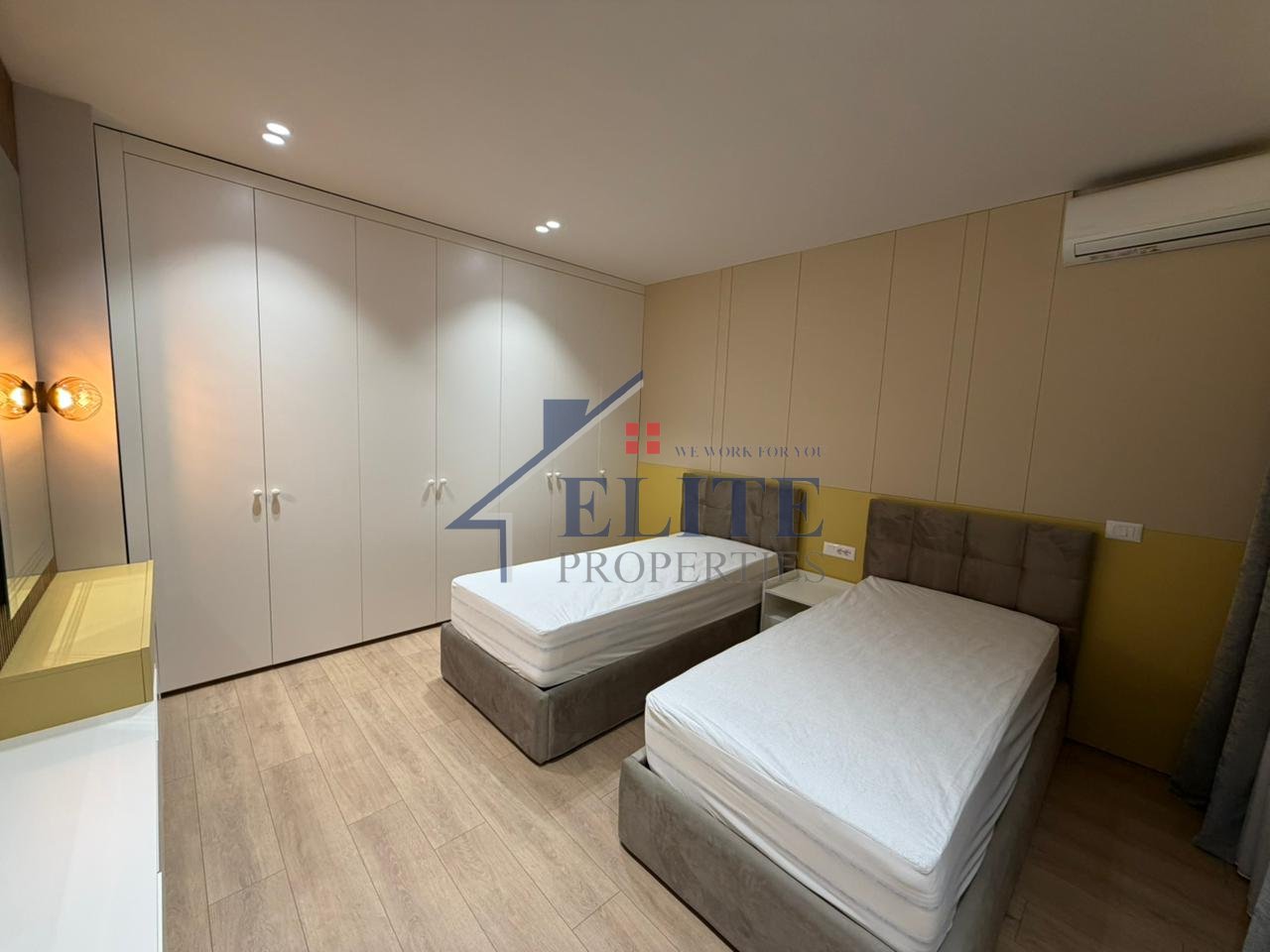 Rruga e Kosovarëve, apartament modern 3+1 me qira