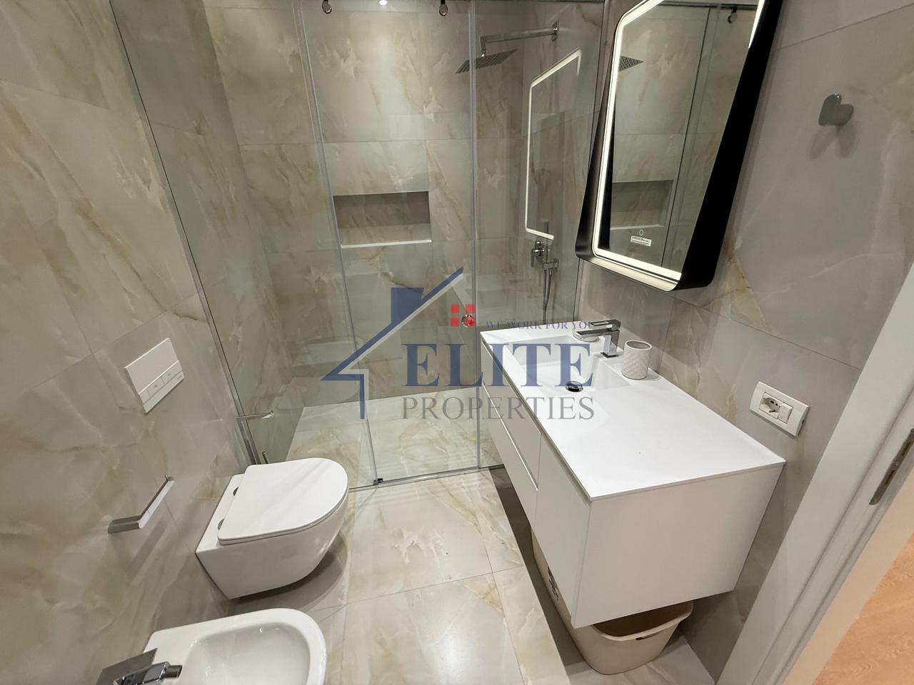 Ish Fusha e Aviacionit, apartament 3+1 për qira