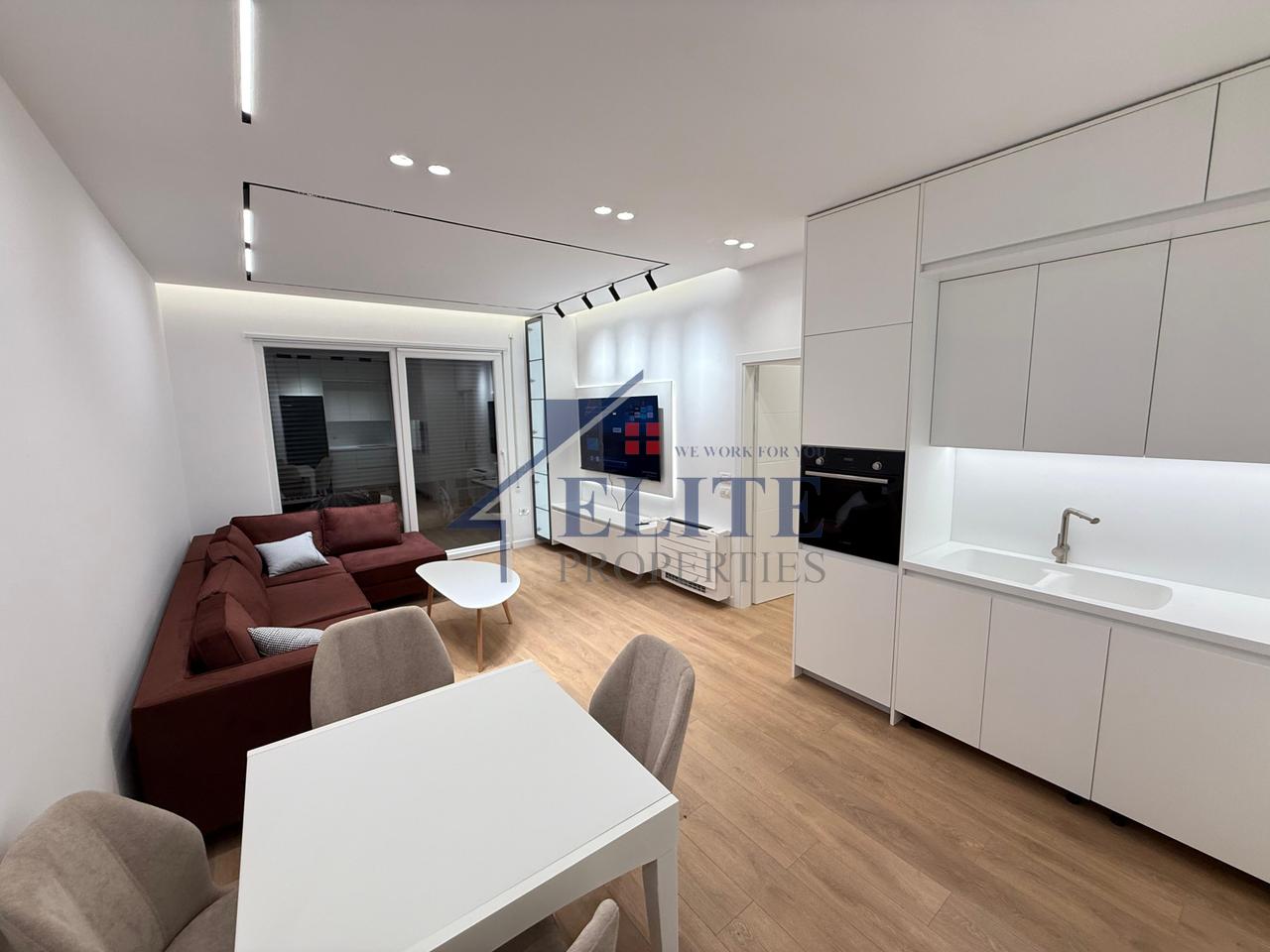 Ish Fusha e Aviacionit, apartament 3+1 për qira