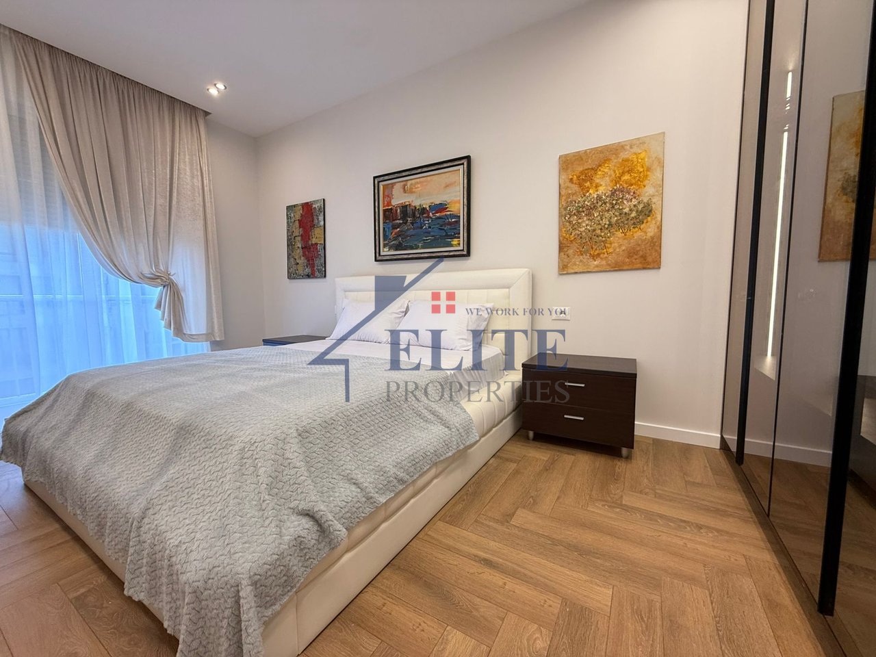 Pazari i Ri – apartament 2+1 me qira