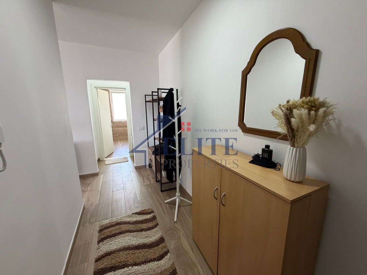 Univers City, apartament 2+1 me qira