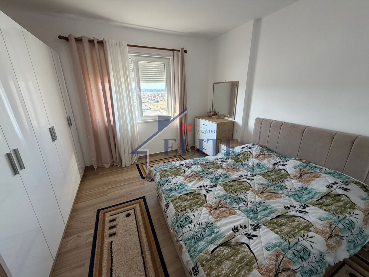 Univers City, apartament 2+1 me qira