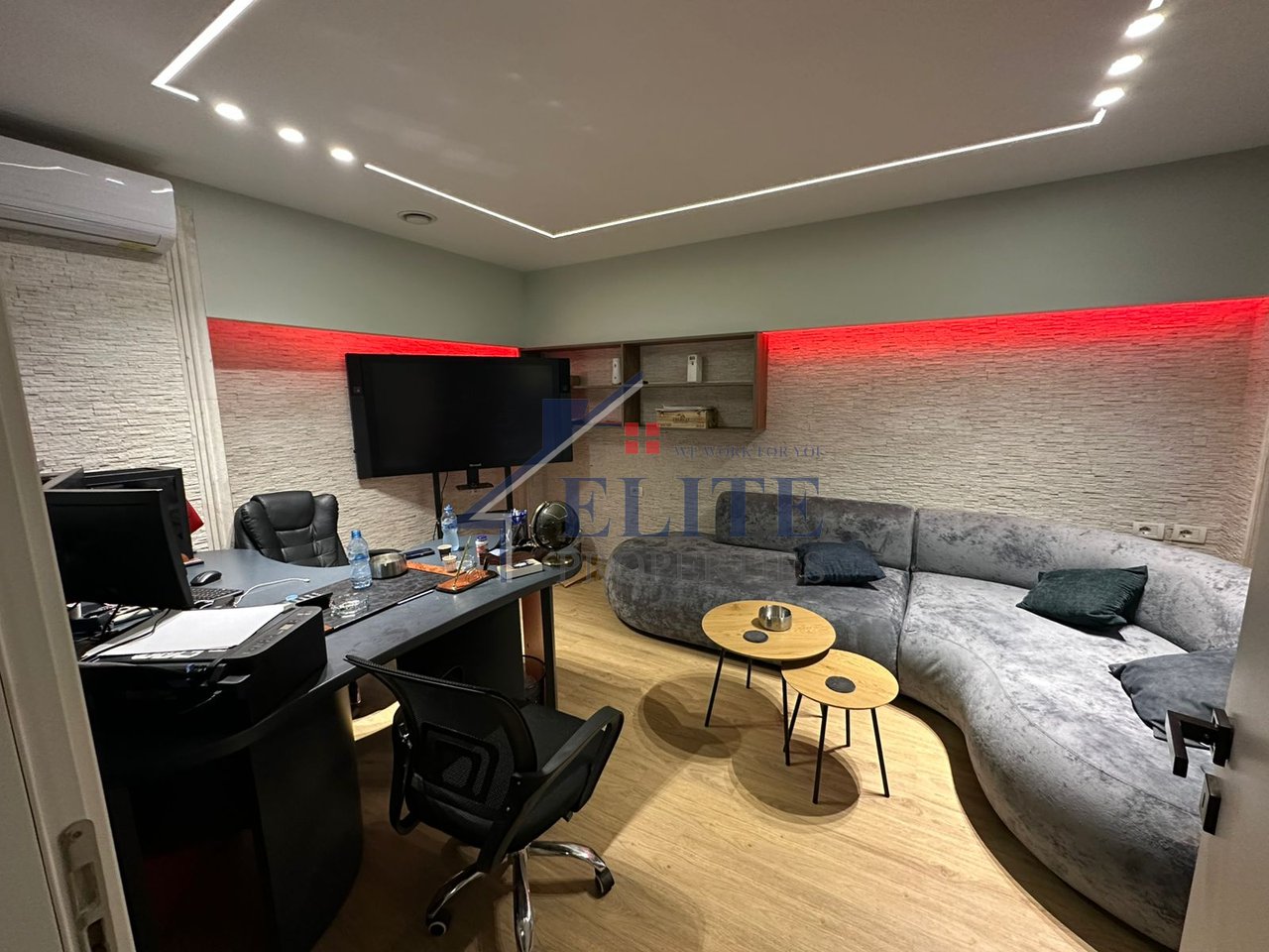 Kristal Center, commercial space for sale