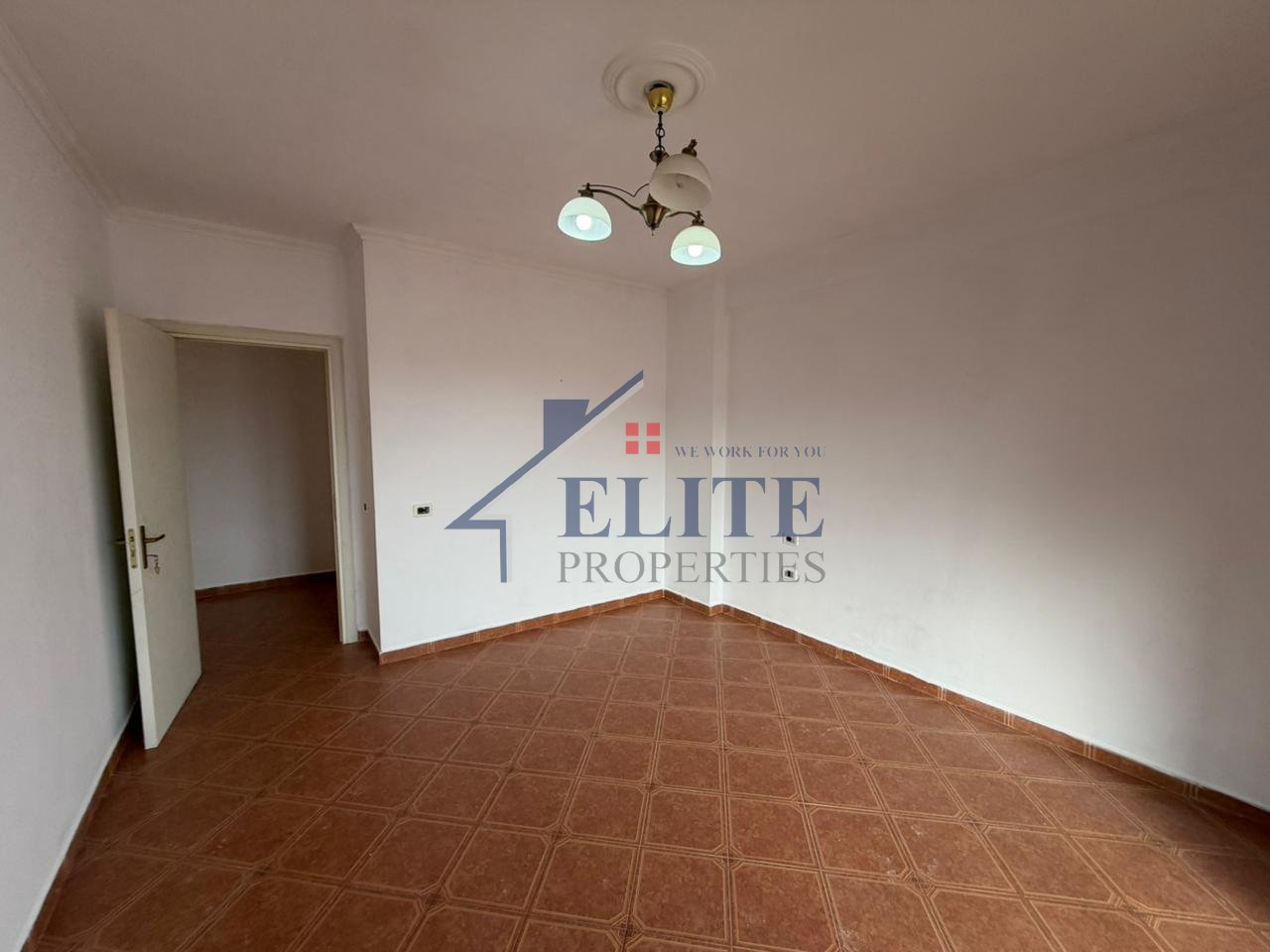 Pallatet Çabej, apartament 2+1 në shitje