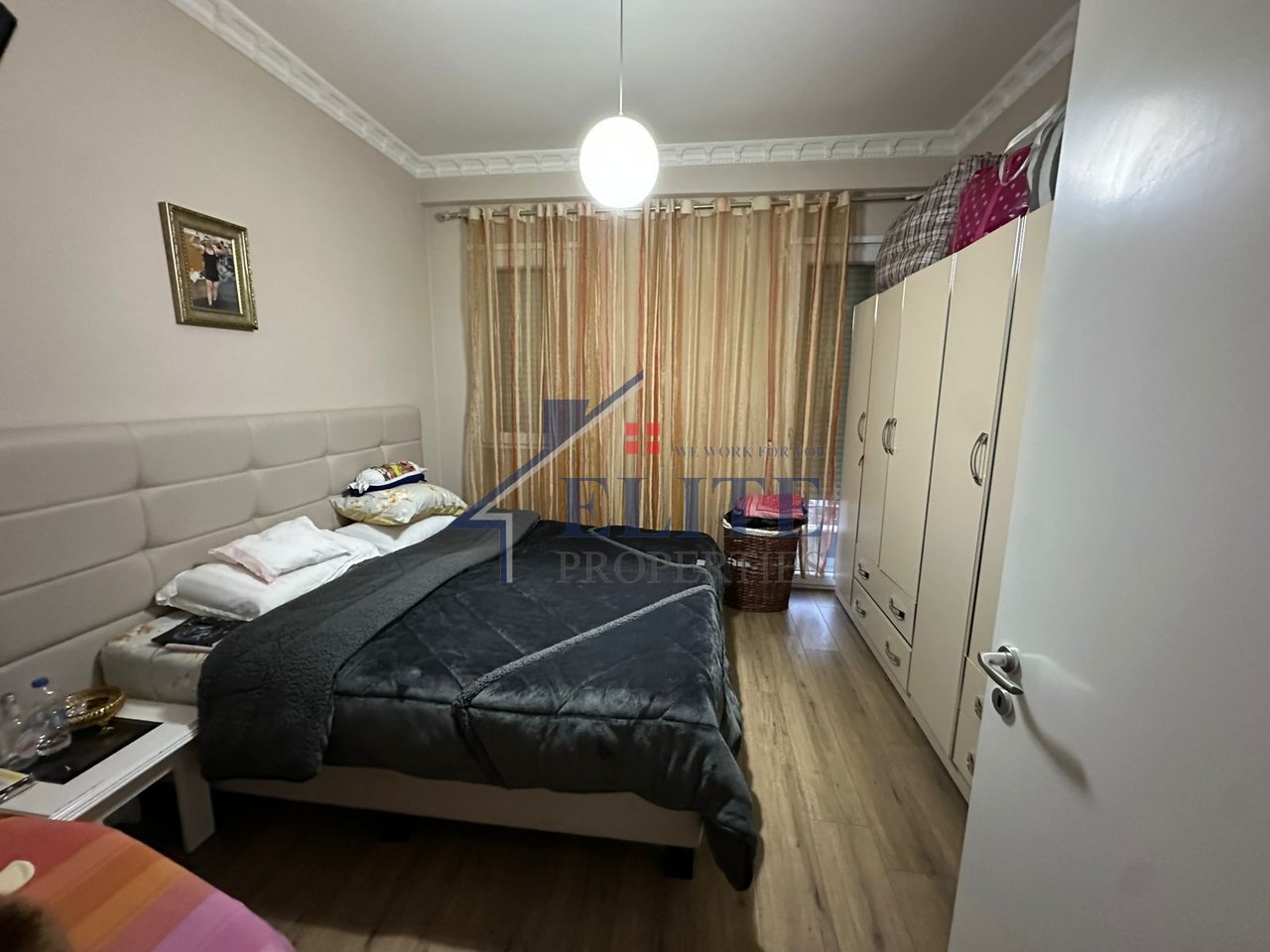 Pazari i Ri, apartament 2+1 në shitje
