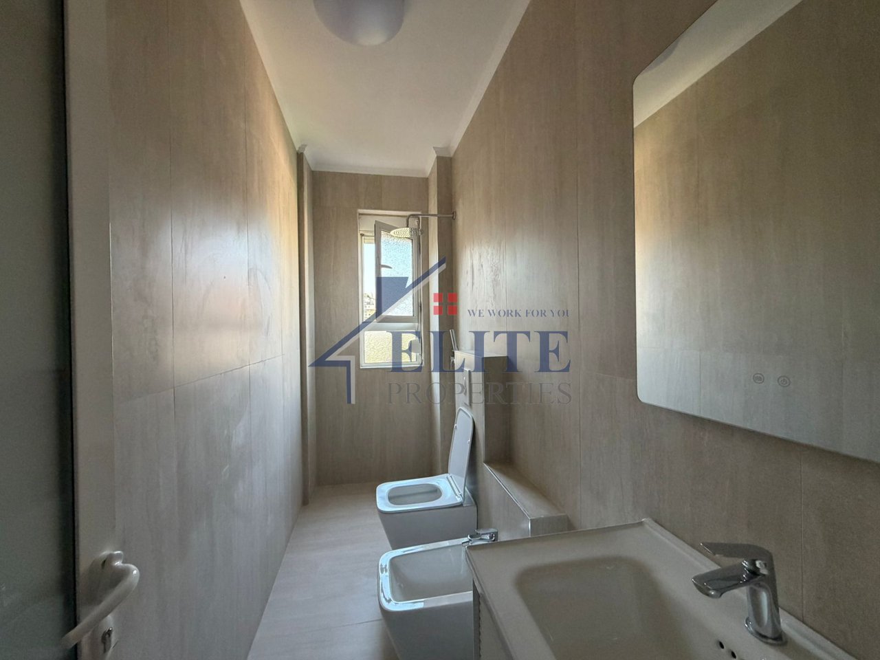 Laprakë, Rruga Dritan Hoxha – apartament 1+1 në shitje