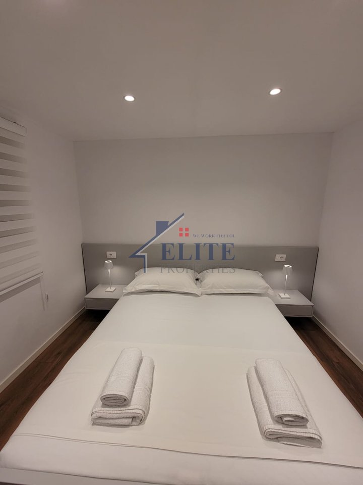 Rruga e Durrësit, apartament 1+1 me qira