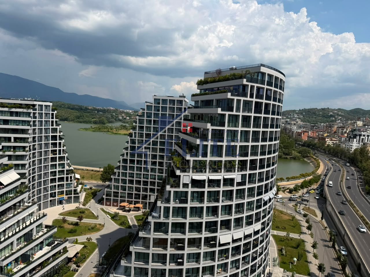 Lake View Residence, at the artificial lake of Tirana, 2+1 apartment + parking space for sale