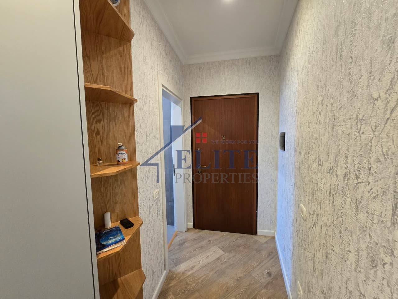 Selitë, vicino a Kodra e Diellit – appartamento 2+1 in affitto