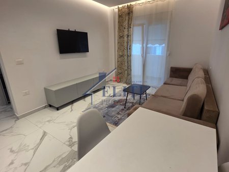 Aura Komleks, on Dritan Hoxha street, 1+1 apartment for rent