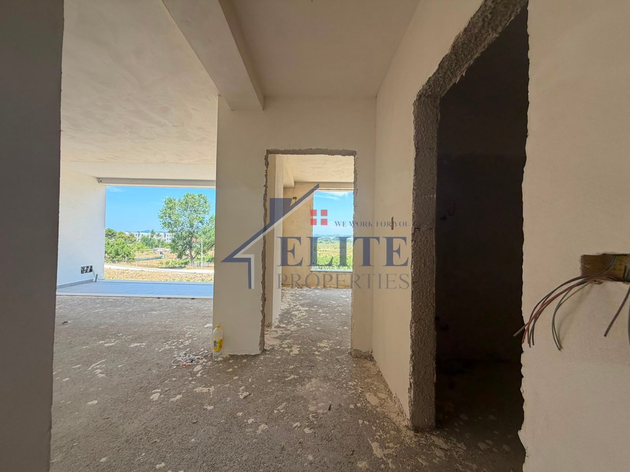 Pranë Vala Mar Premium, Hamallaj – apartament 1+1 në shitje