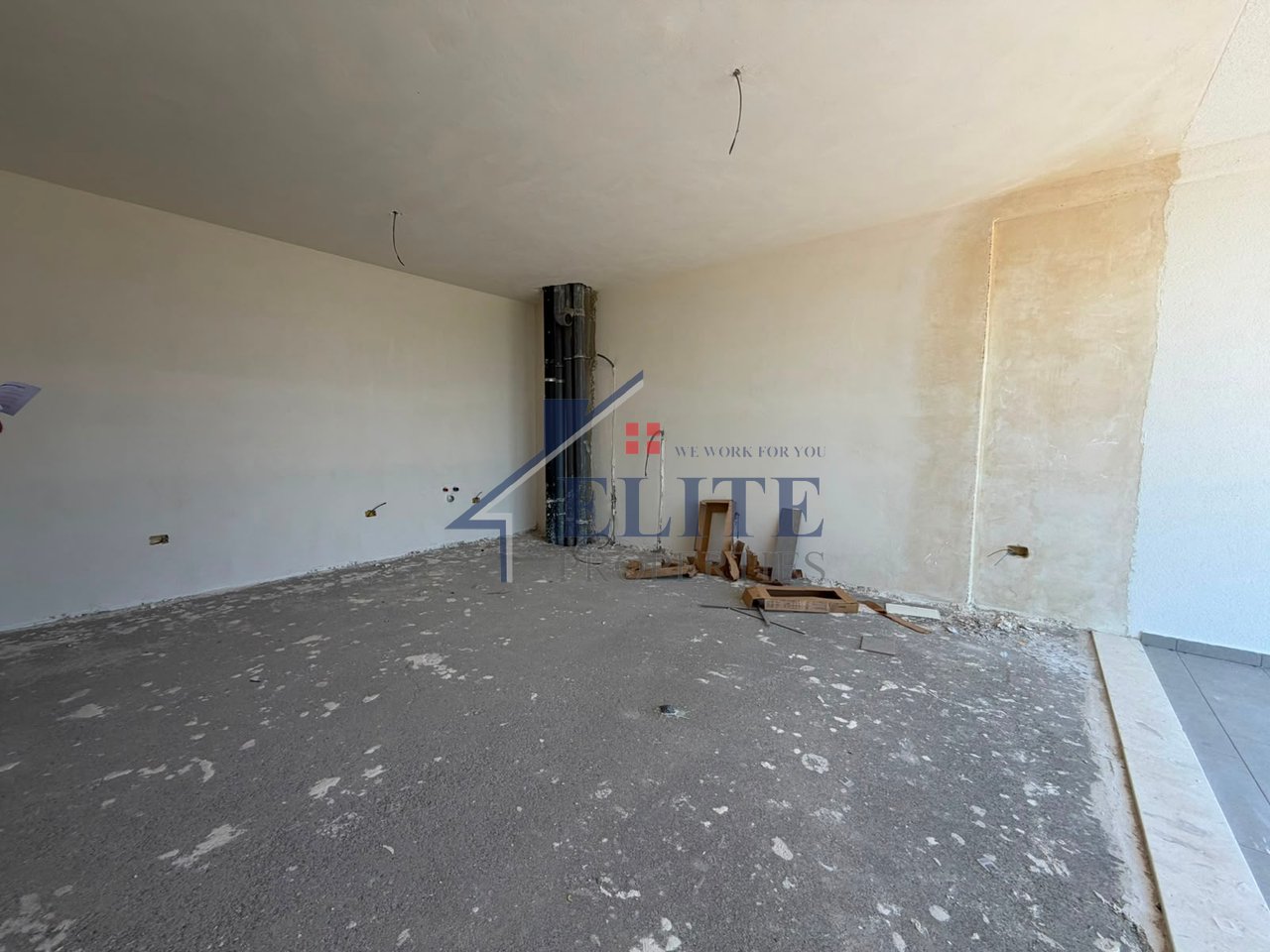 Pranë Vala Mar Premium, Hamallaj – apartament 1+1 në shitje