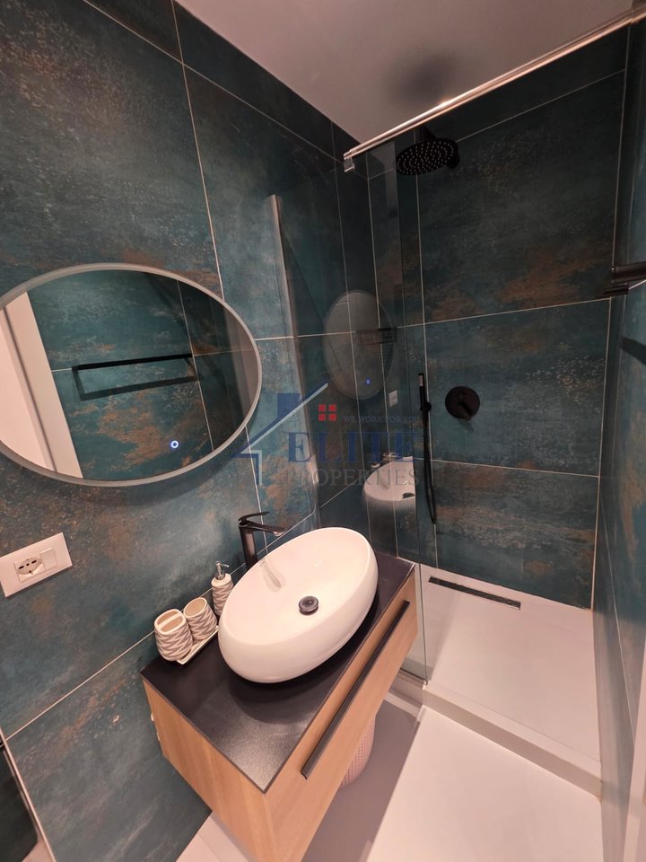 Aura Komleks, on Dritan Hoxha street, 1+1 apartment for rent