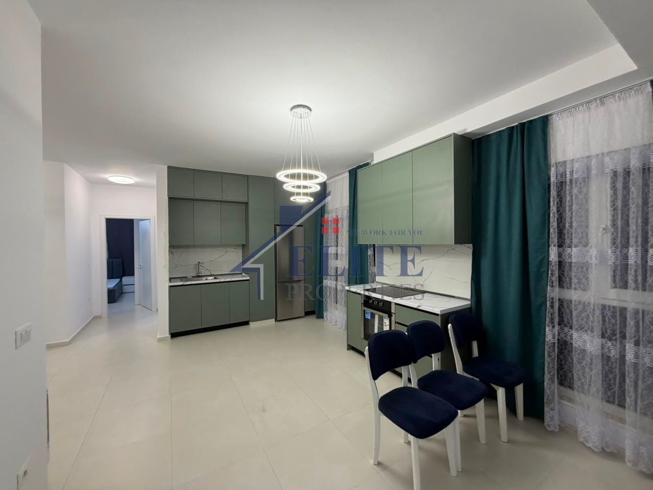 Aura Komleks, ne rrugen Dritan Hoxha, apartament2+1 me qera