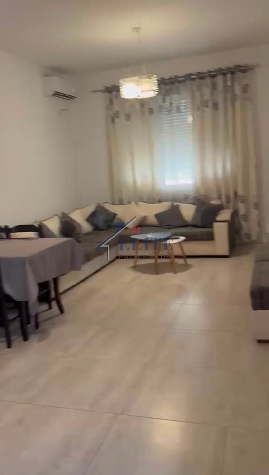 Selitë, vicino a Kodrës së Diellit, residenza G&amp;P, appartamento 1+1 in affitto