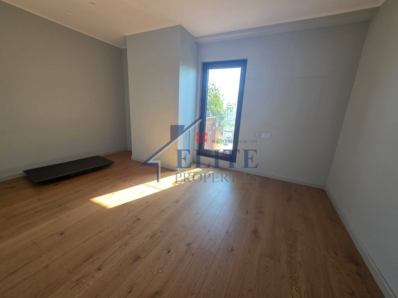 Tirana Garden Building, Kavajes street, office for rent