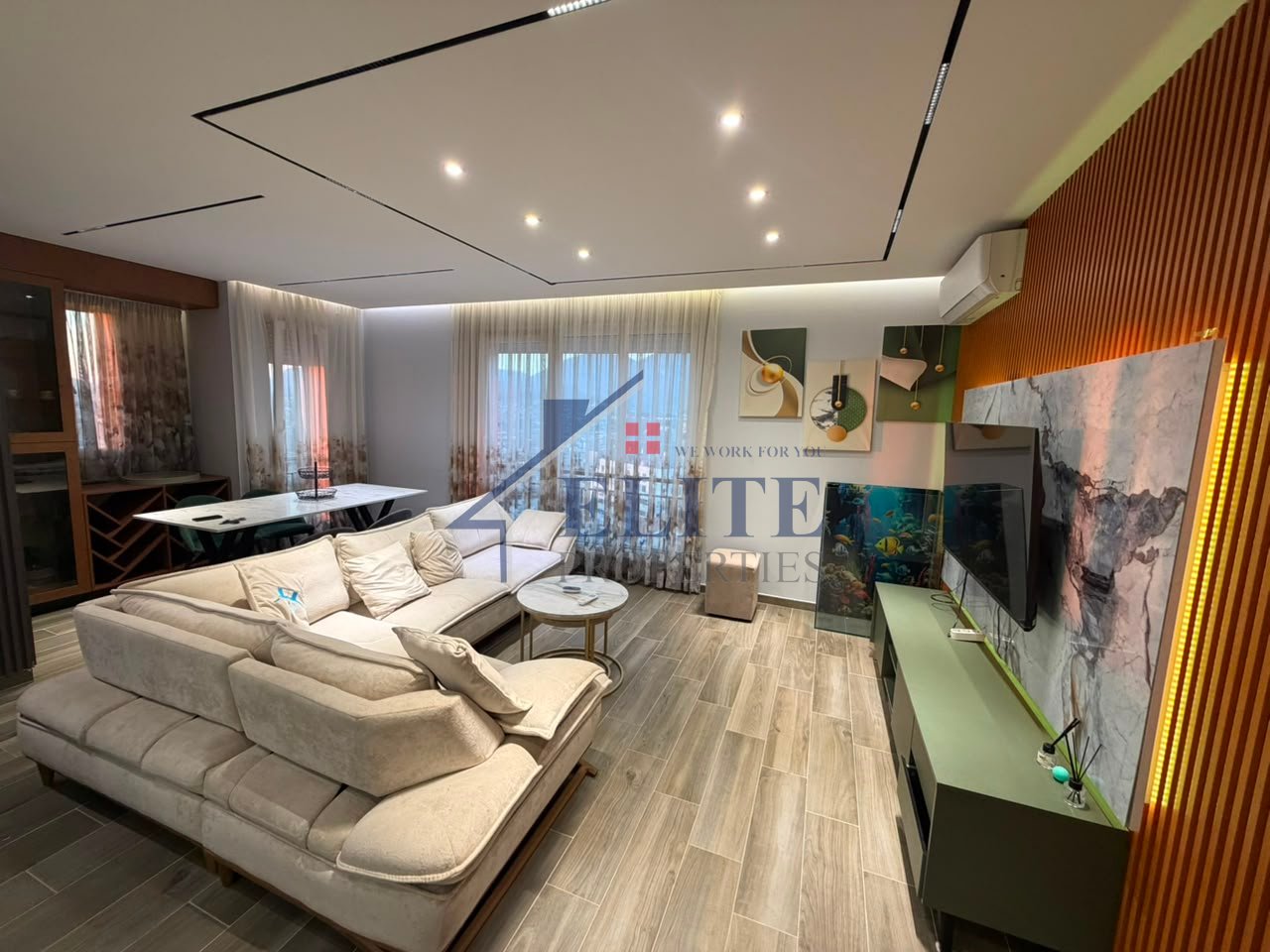 Super Penthouse me Qira pranë Farmacisë 10, Rruga e Dibrës – Afër QSUT