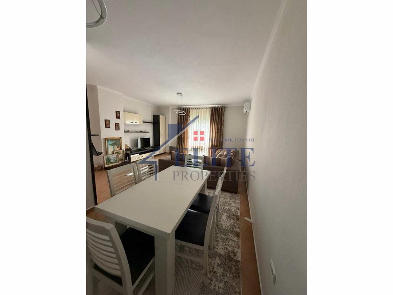 Astir, vicino a Villa L, appartamento 2+1 in affitto
