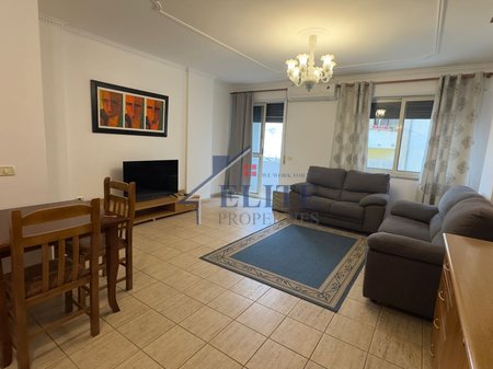 Piazza, appartamento 1+1 in affitto | Centro