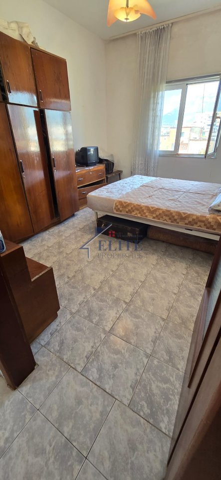 Bardhyl Street, near the “Çajupi” High School, 2+1 apartment for sale