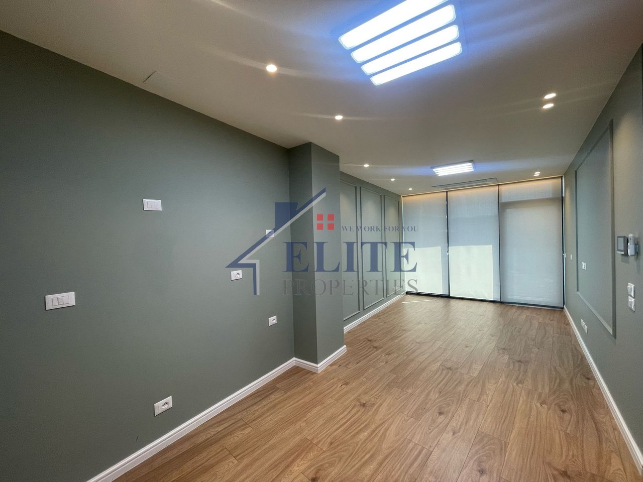Lake View Residence, al lago artificiale di Tirana, ufficio in affitto