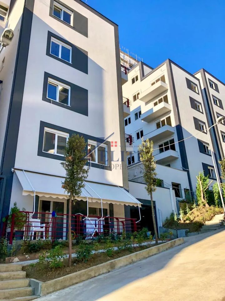 FZ Construction Complex, 2+1+veranda apartment for sale – Dry Lake