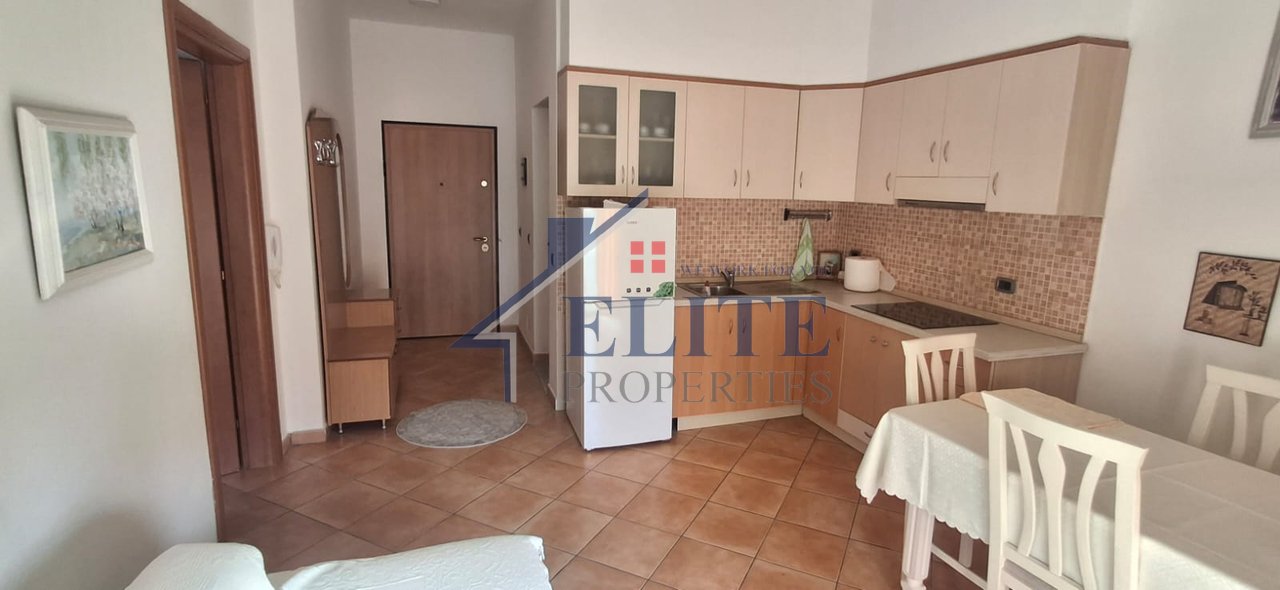 Vlore, Lungomare, apartment 1+1 for sale