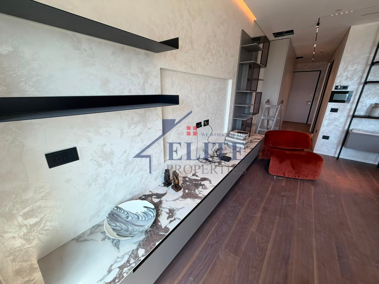 Downtown, premium luxury apartment for rent