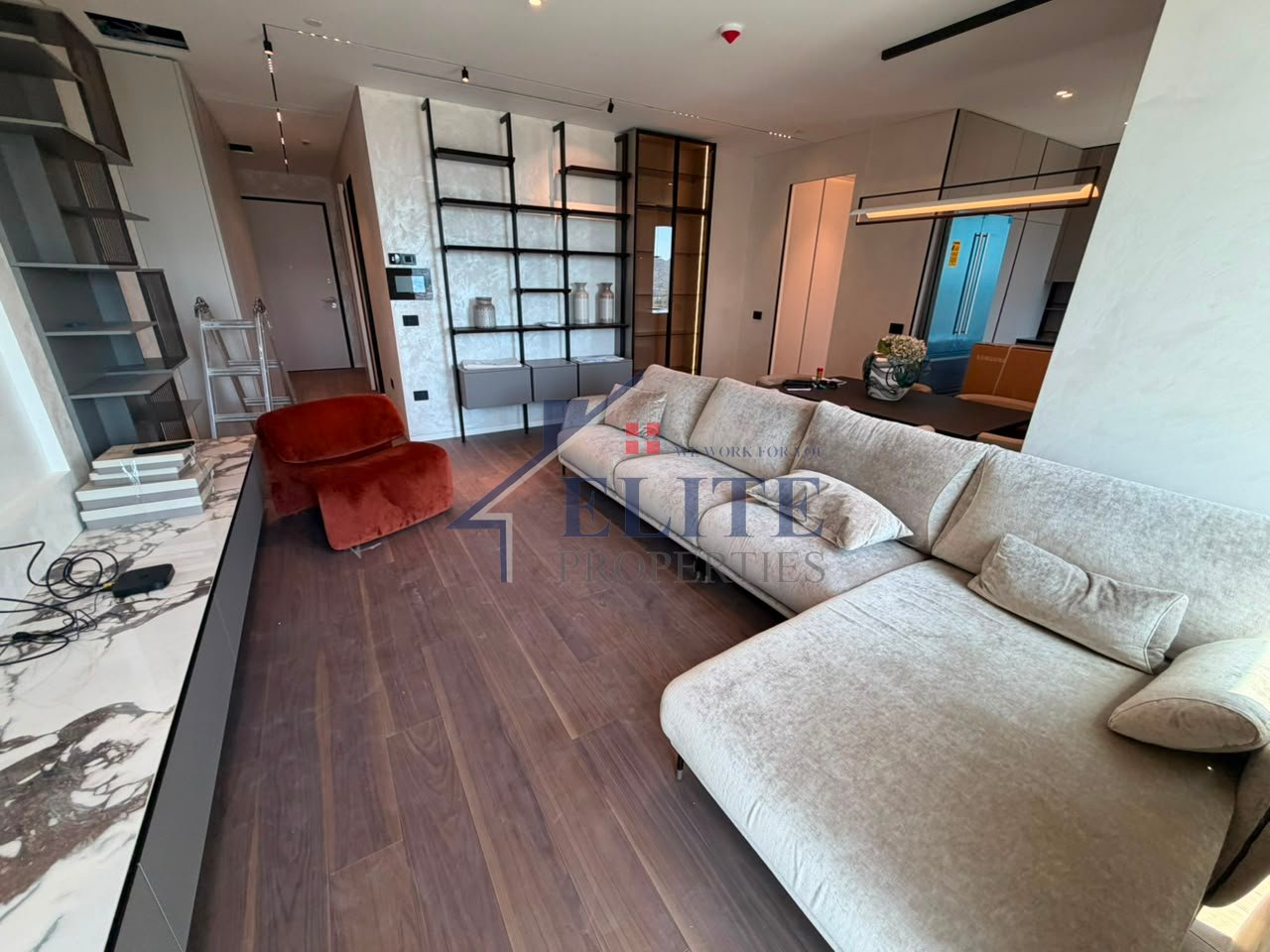 Downtown, premium luxury apartment for rent