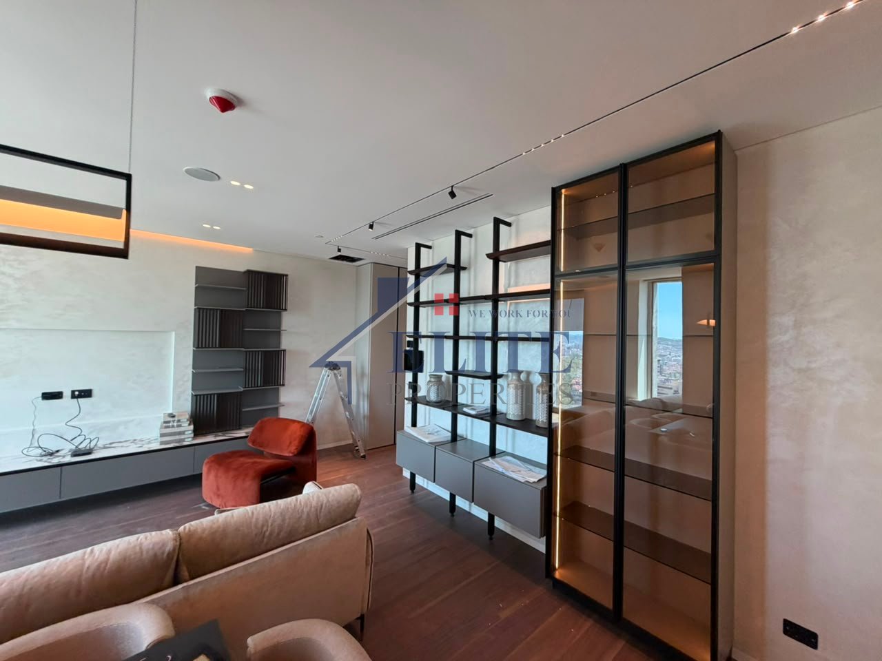 Downtown, premium luxury apartment for rent