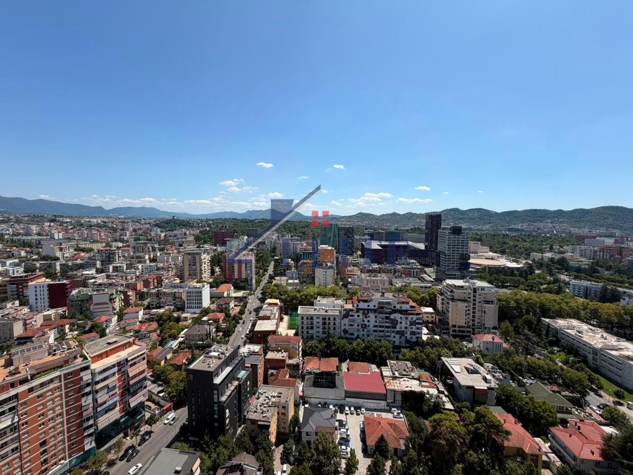 Downtown, premium luxury apartment for rent