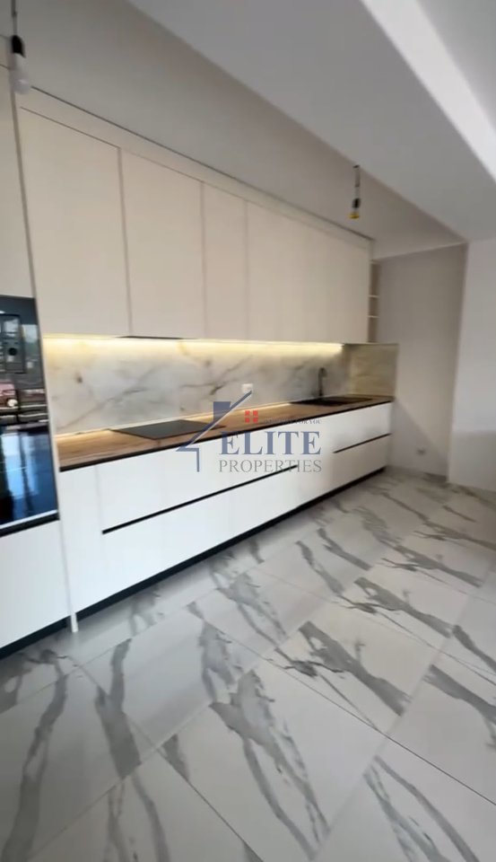 Kombinat, 2+1 apartment for rent – near Minibashkisë