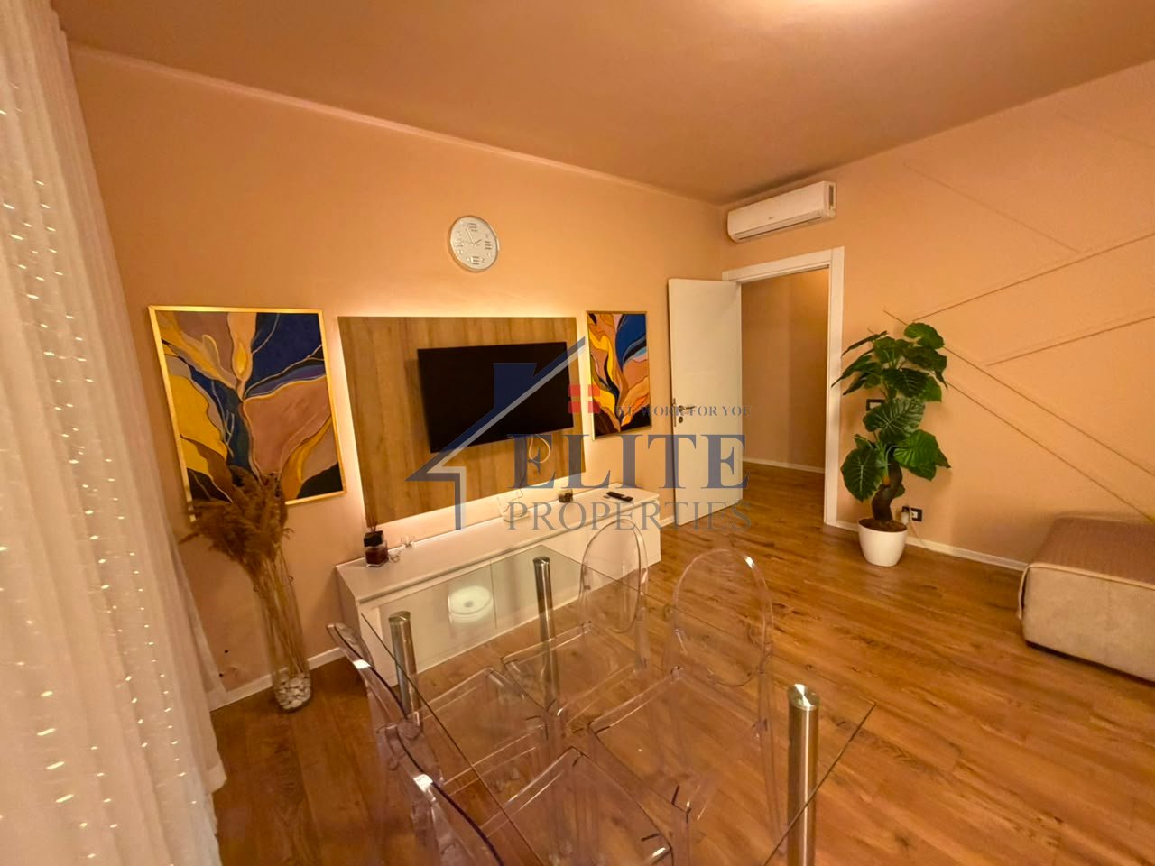 Near Harry Fultz, super newly furnished 1+1 apartment for rent