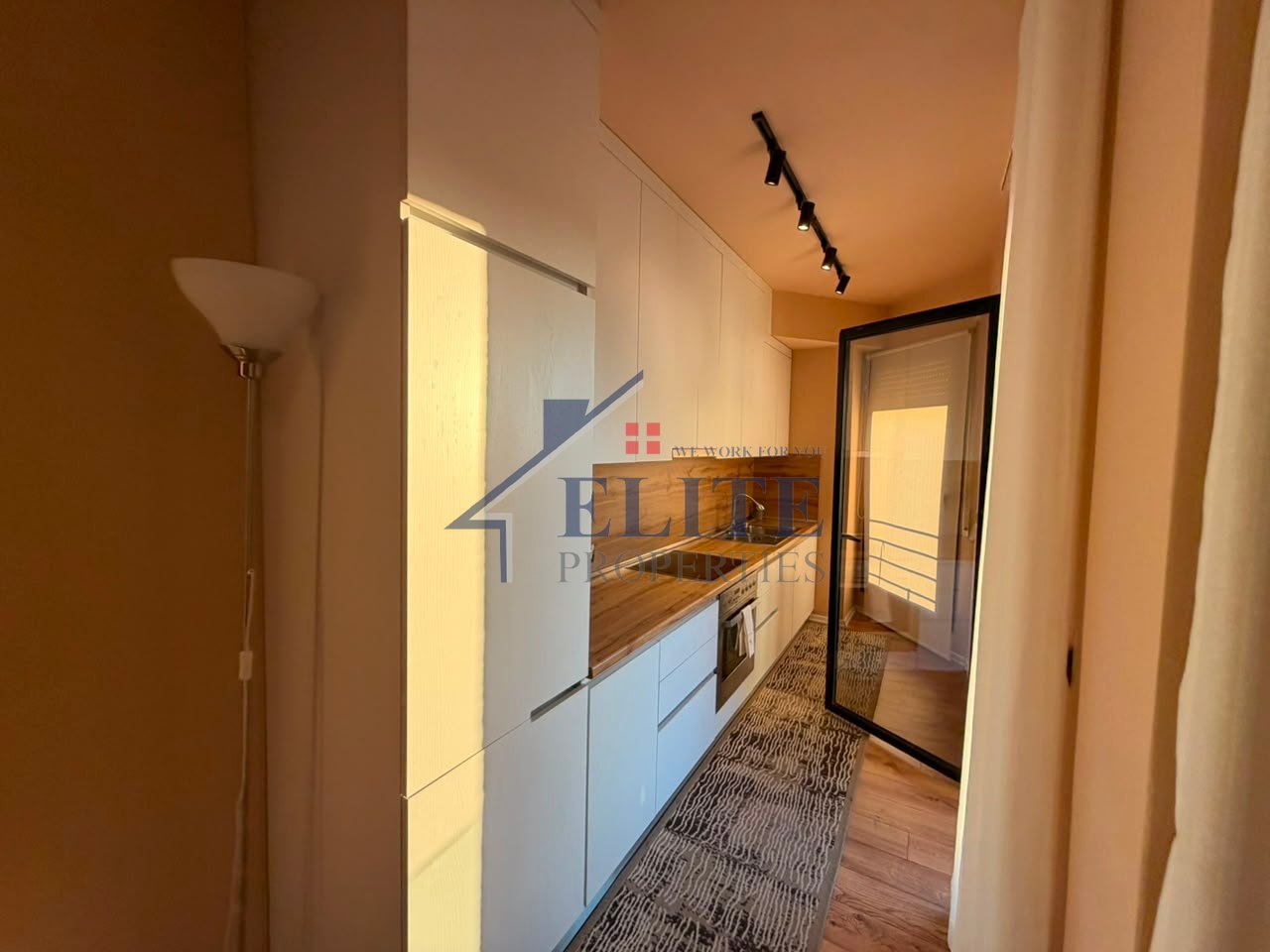 Near Harry Fultz, super newly furnished 1+1 apartment for rent