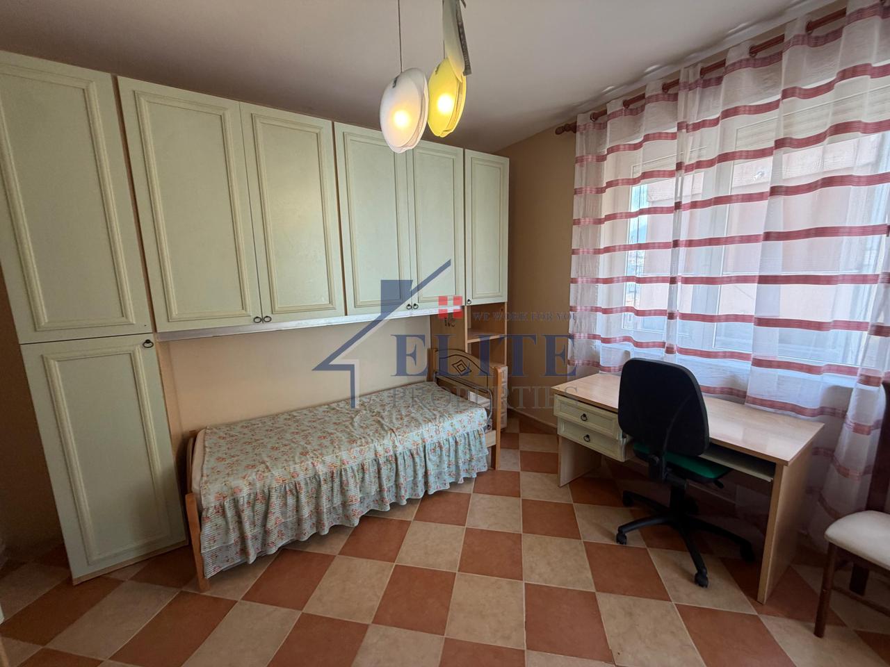 Elbasan Street, 3+1 apartment for rent - Faculty of Economics