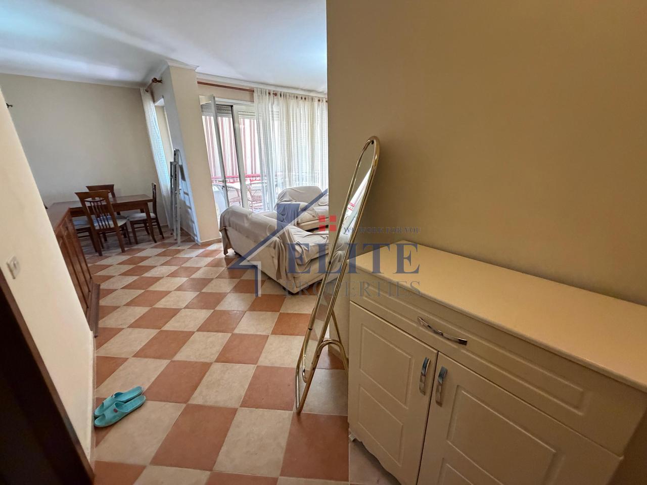Elbasan Street, 3+1 apartment for rent - Faculty of Economics