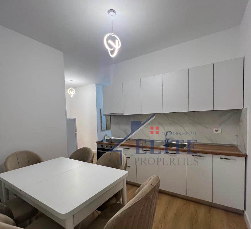 Kavaja Street, near the Old Mill, 1+1 apartment for rent