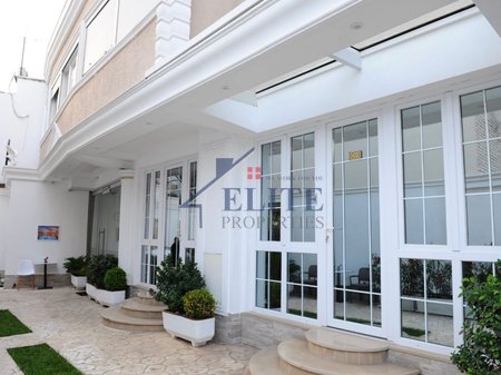 Hotel ne shitje ne Qender te Tiranes