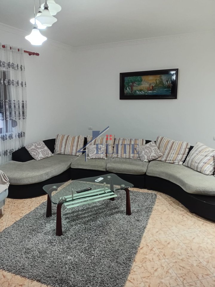 Prane Universitetit "Marin Barleti", apartamentit 2+1 me qera