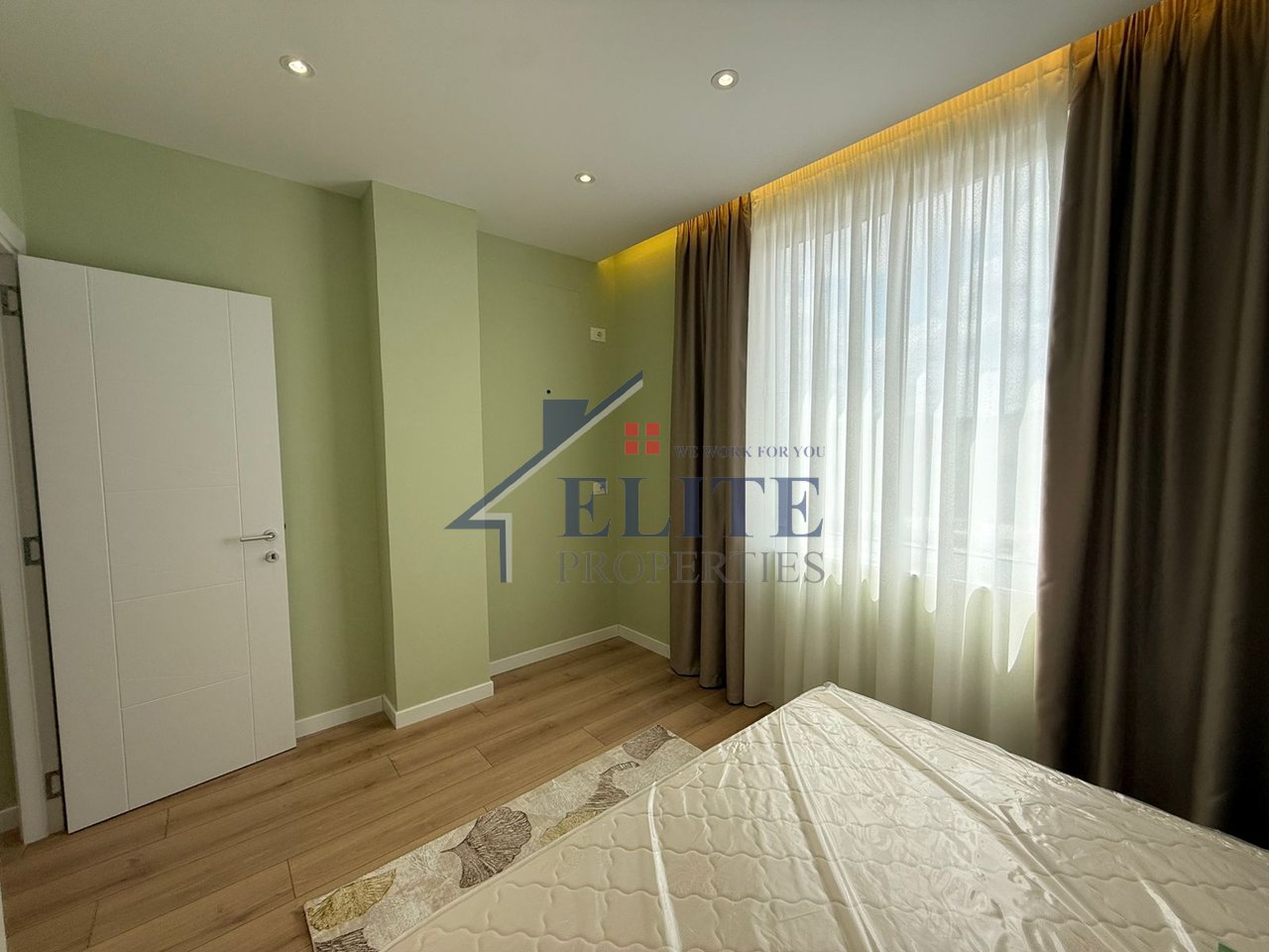 Rruga Myslym Shyri, apartament 2+1 në shitje